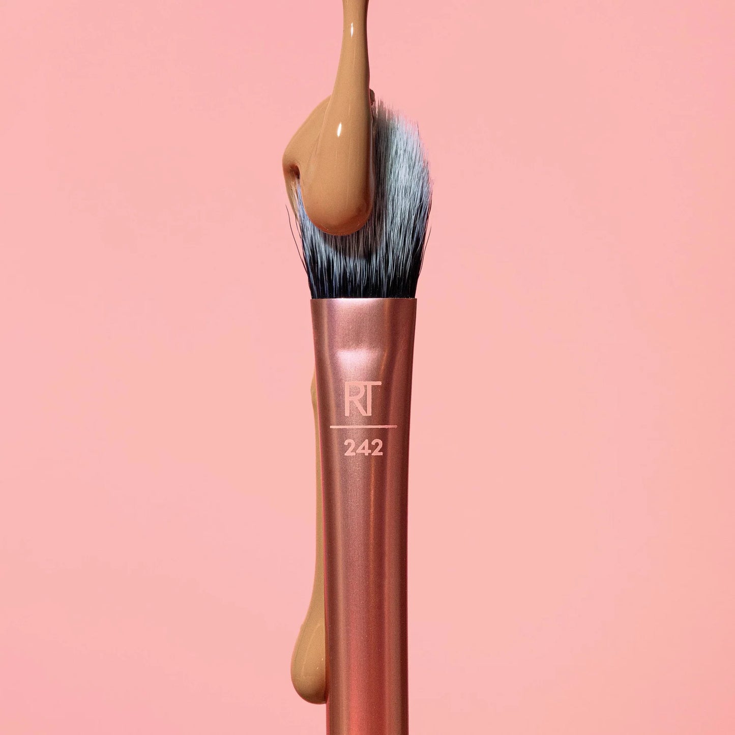 Real Techniques Brightening Concealer Makeup Brush