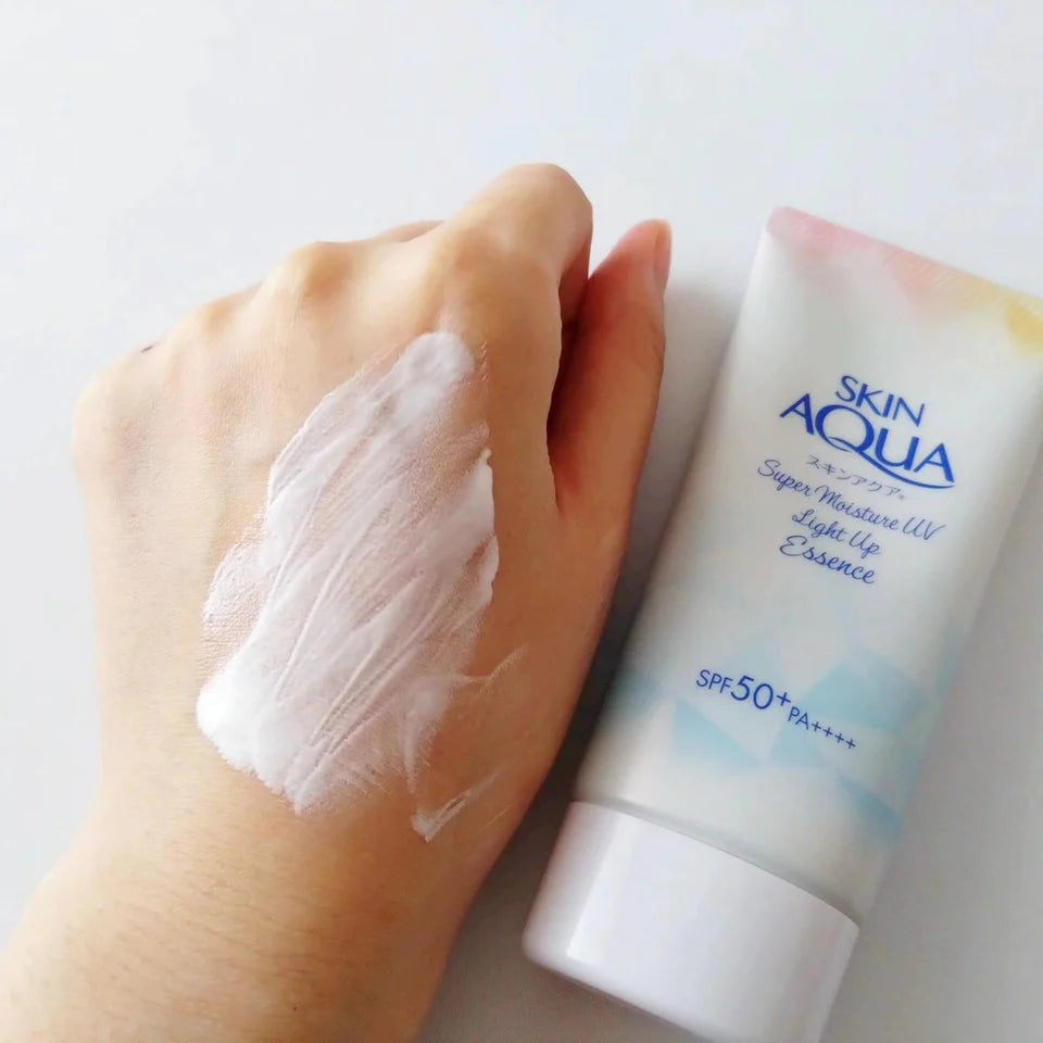 Skin Aqua Super Moisture UV Light Up Essence SPF 50+PA+++